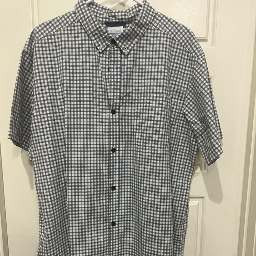 Columbia Button Down Shirt